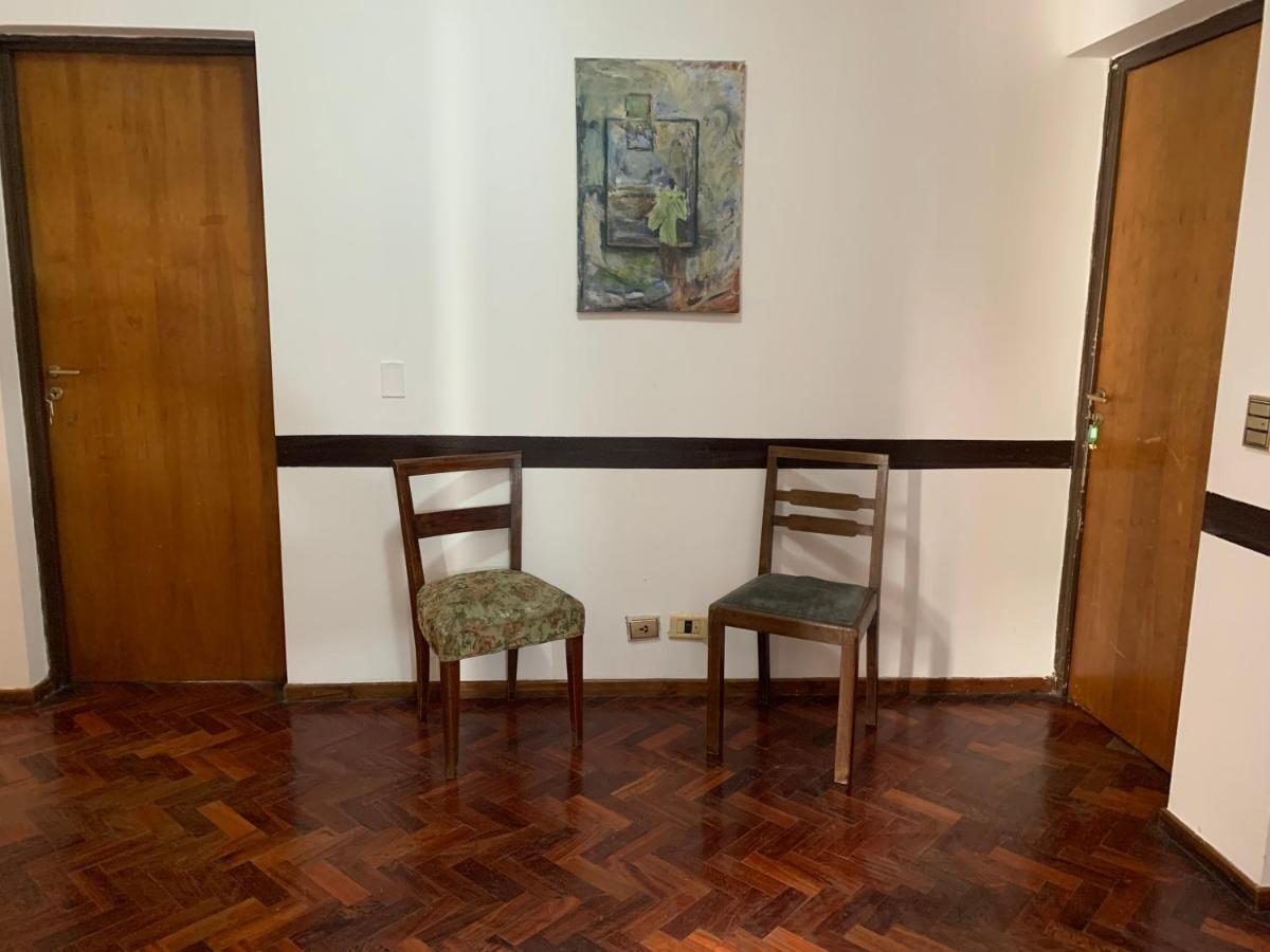 La Embajada Hostal
